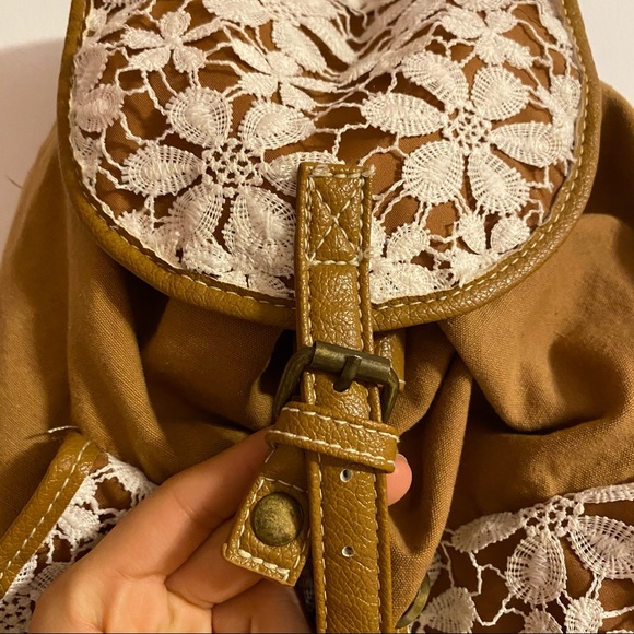 Small backpack - Picture 3 of 12